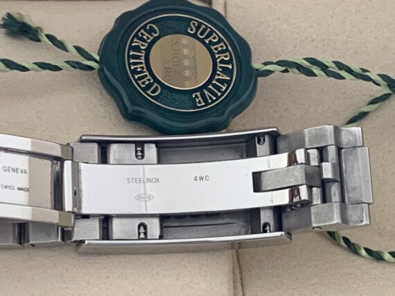Rolex Submariner Date 116610LV (05/2017)