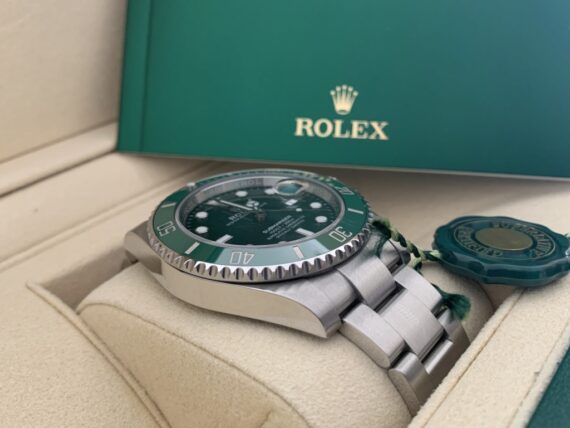 Rolex Submariner Date 116610LV (05/2017)